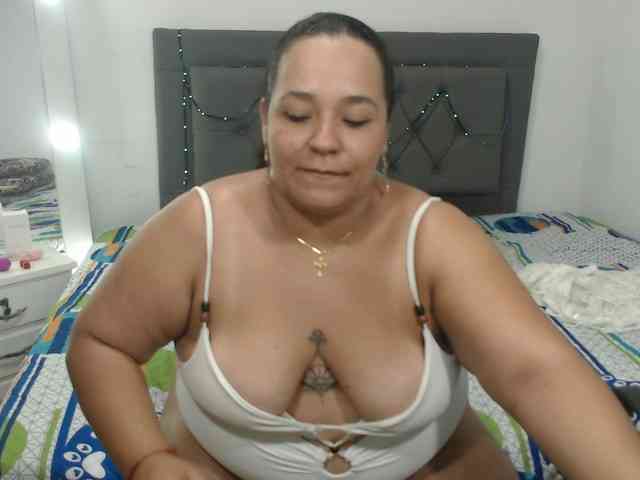 StarlettConnor webcam