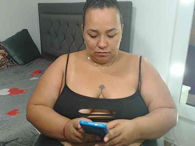 StarlettConnor webcam