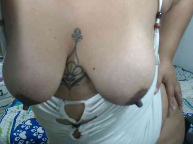StarlettConnor webcam