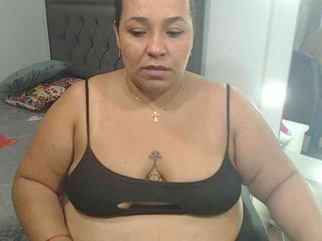 StarlettConnor webcam