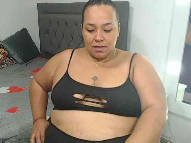StarlettConnor webcam