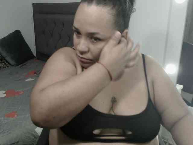 StarlettConnor webcam