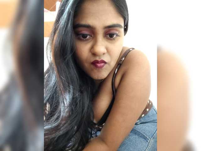 Liyakiss Live Cam on BongaCams