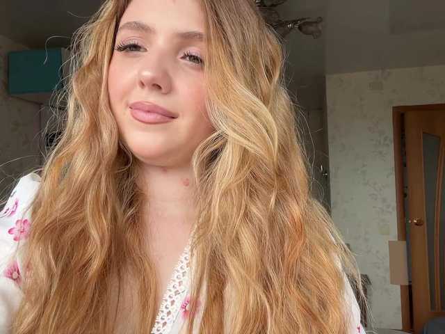  LapfulFluffX chat room