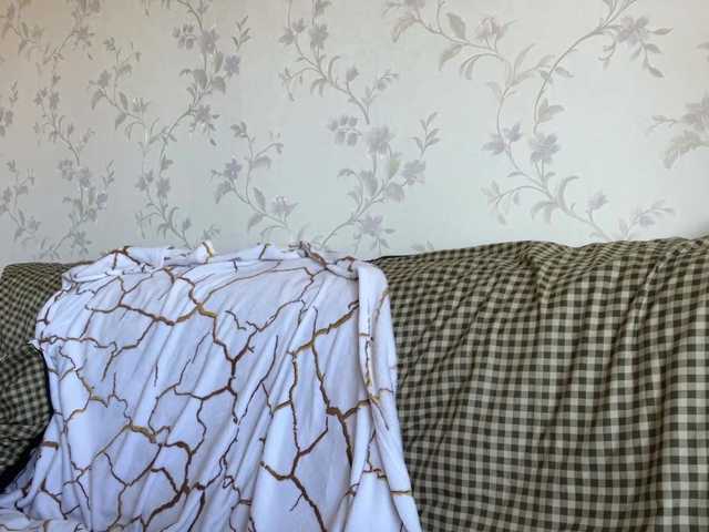  LapfulFluffX chat room