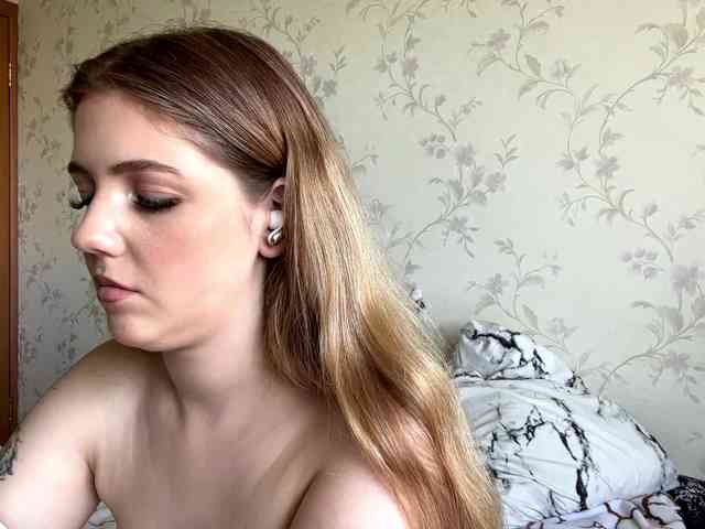 LapfulFluffX webcam