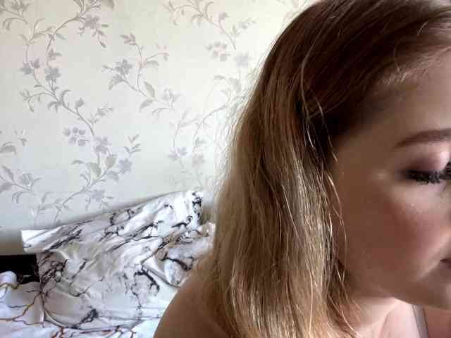 LapfulFluffX webcam