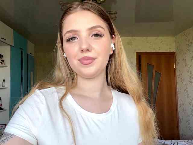 LapfulFluffX webcam