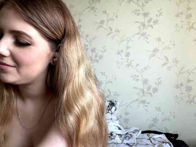 LapfulFluffX webcam