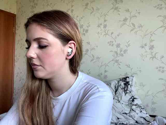 LapfulFluffX webcam