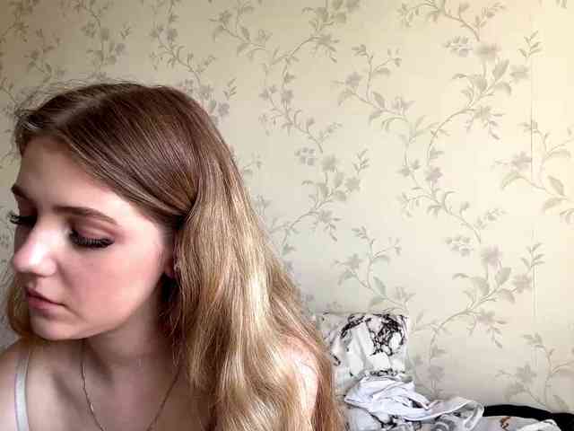 LapfulFluffX webcam