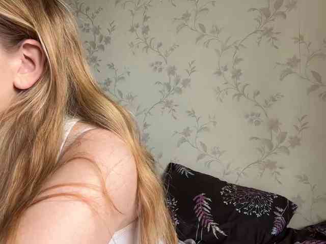 LapfulFluffX webcam