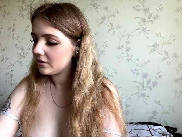 LapfulFluffX webcam