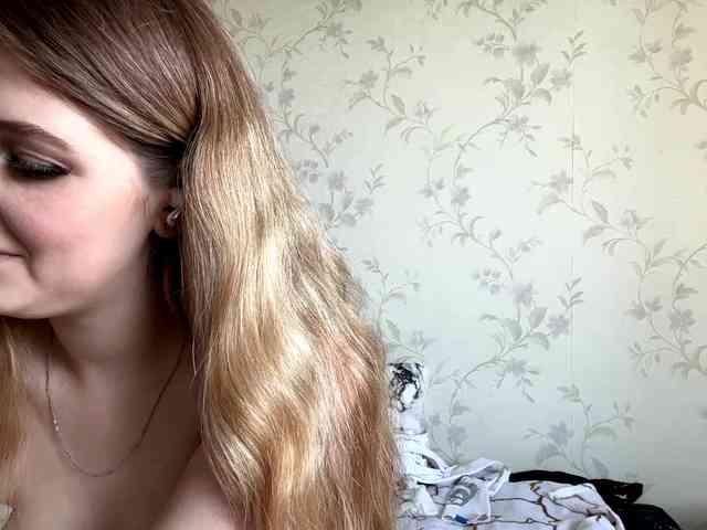 LapfulFluffX webcam