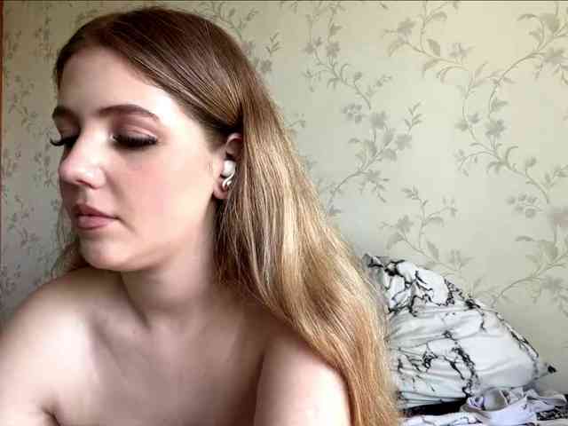 LapfulFluffX webcam