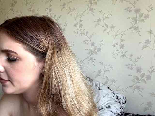 LapfulFluffX webcam