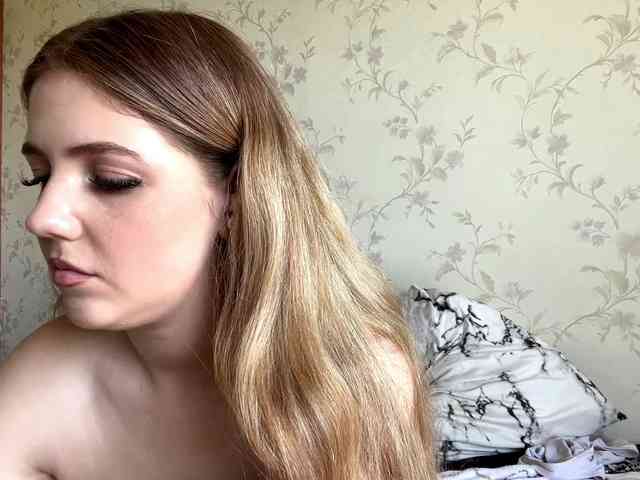 LapfulFluffX webcam