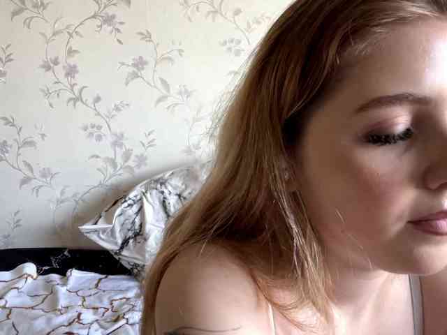 LapfulFluffX webcam
