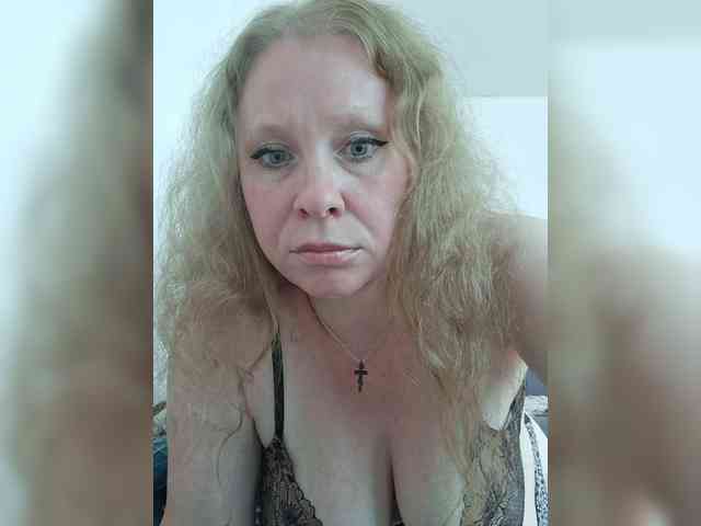 Anna030a webcam