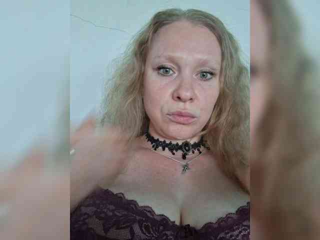 Anna030a webcam