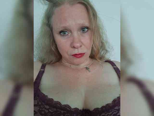 Anna030a webcam