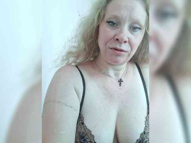 Anna030a webcam