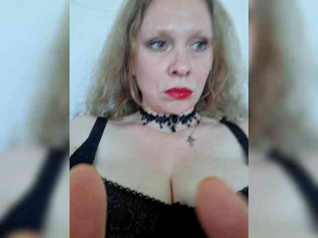Anna030a webcam
