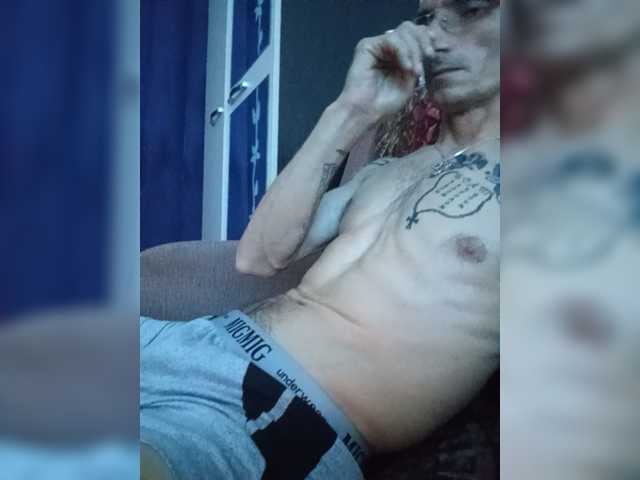 Andrei4003081 live cam