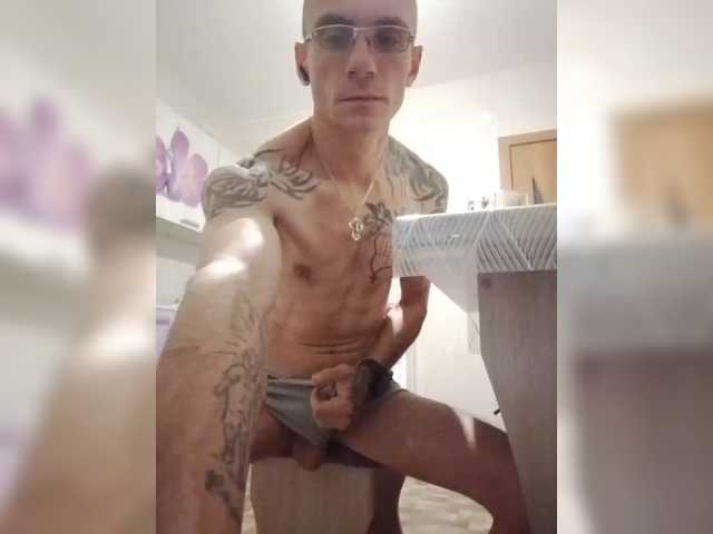 Andrei4003081