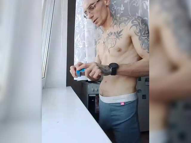 Andrei4003081