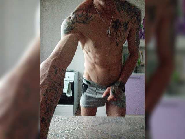 Andrei4003081 live cam