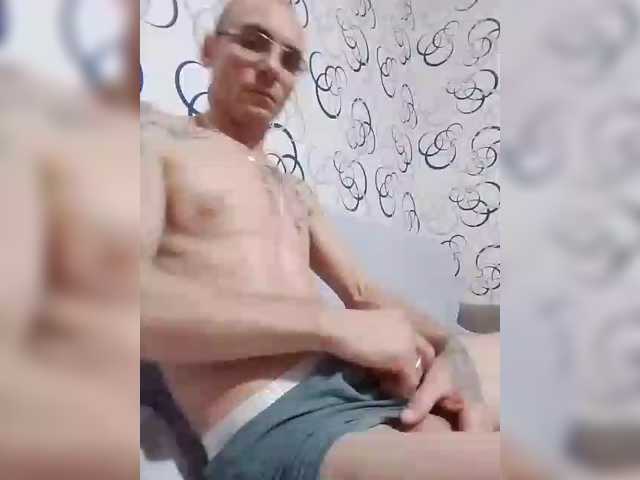 Andrei4003081