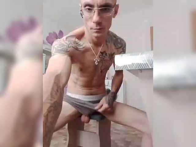 Andrei4003081