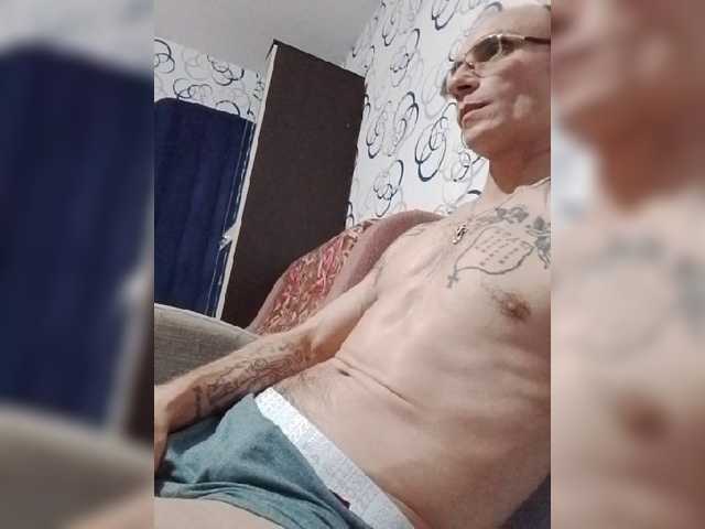Andrei4003081
