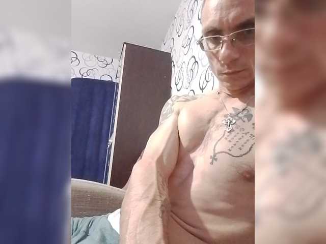 Andrei4003081