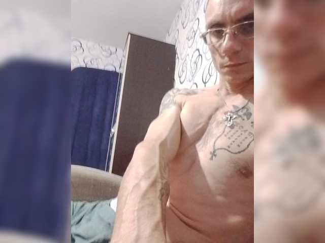 Andrei4003081