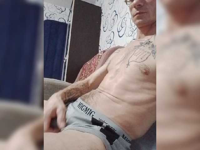 Andrei4003081