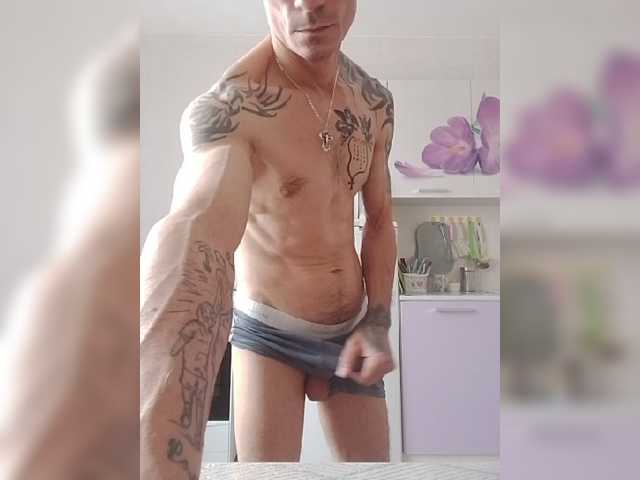 Andrei4003081