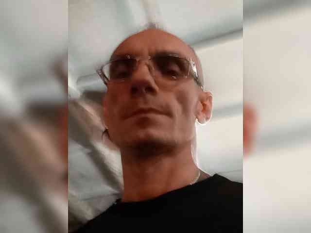 Andrei4003081