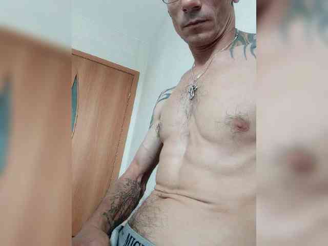 Andrei4003081