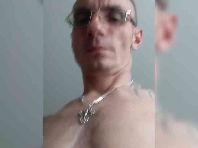 Andrei4003081