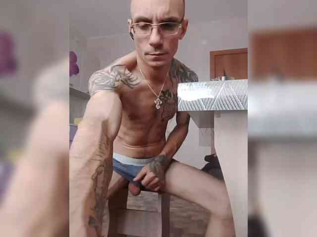 Andrei4003081
