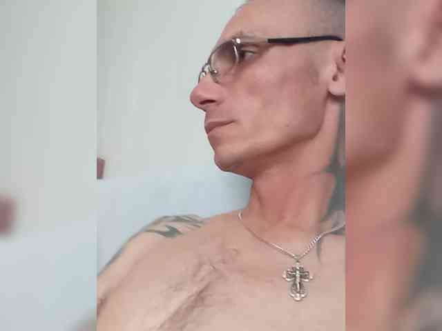 Andrei4003081