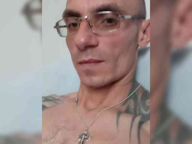 Andrei4003081