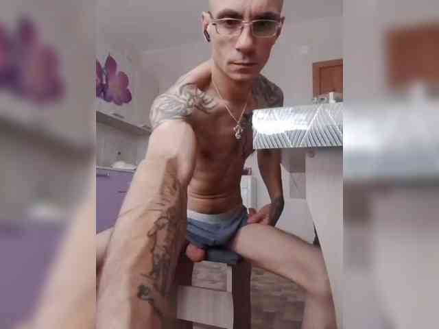 Andrei4003081