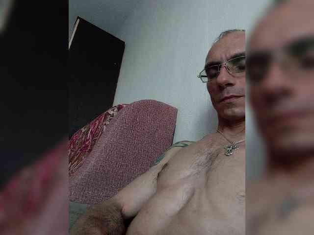 Andrei4003081