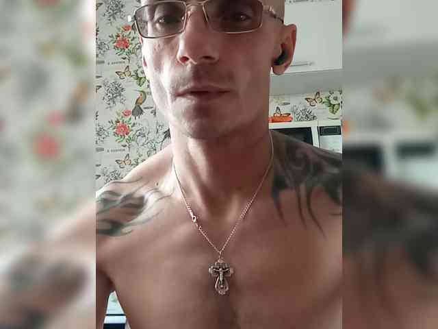 Andrei4003081