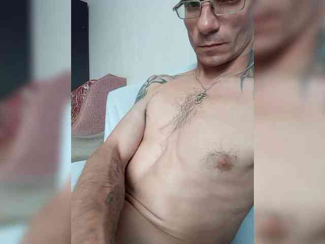 Andrei4003081
