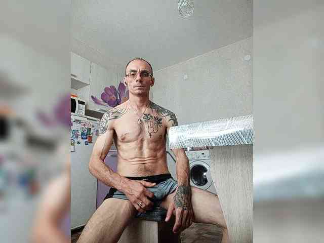 Andrei4003081