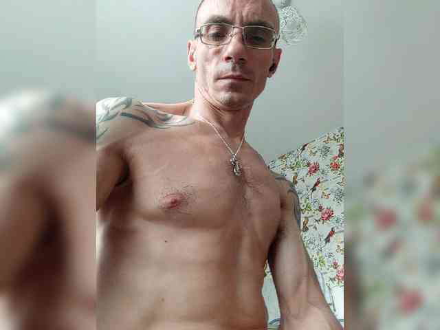 Andrei4003081